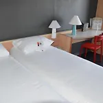 Ibis Szálloda
