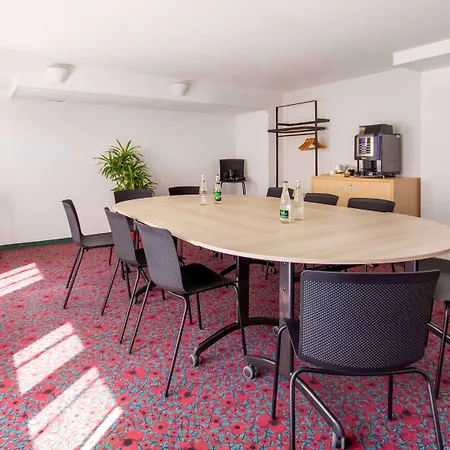 Hotel Ibis 3*