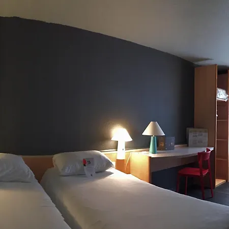 Hotel Ibis Rochefort (Charente-Maritime)