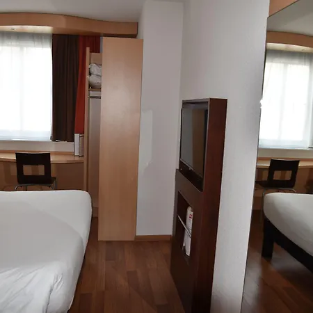 Ibis Rochefort (Charente-Maritime)