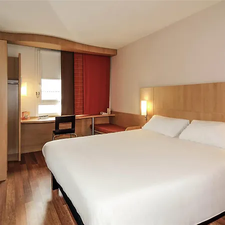 Ibis Hotel Rochefort