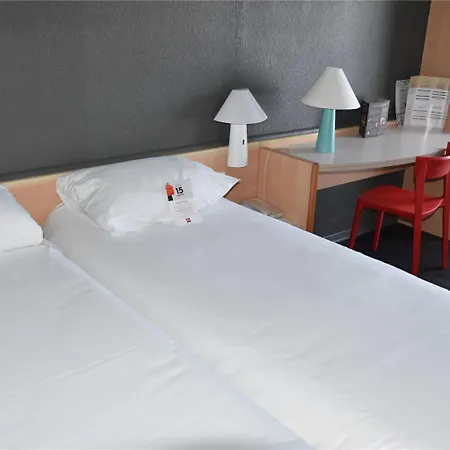 Hotel Ibis Rochefort (Charente-Maritime)