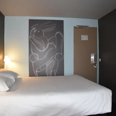 Ibis Hotel