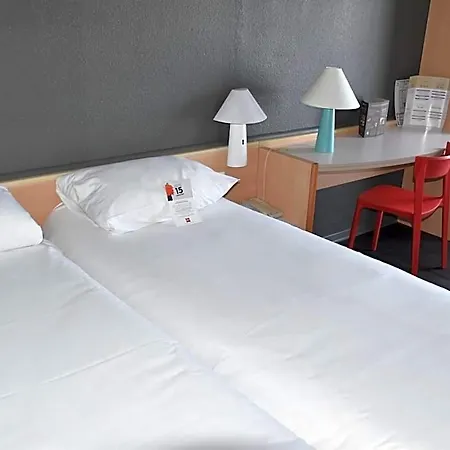 Ibis Hotel Rochefort (Charente-Maritime)