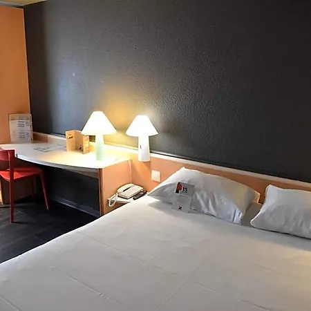 Ibis 3*