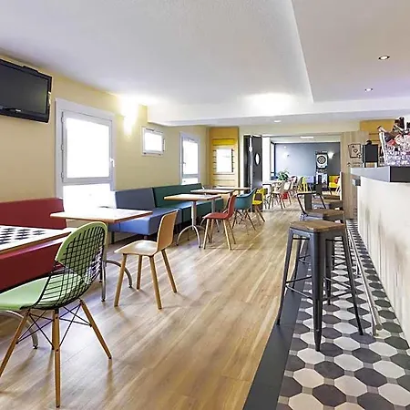 Ibis 3*