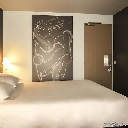 Ibis Hotell 3*