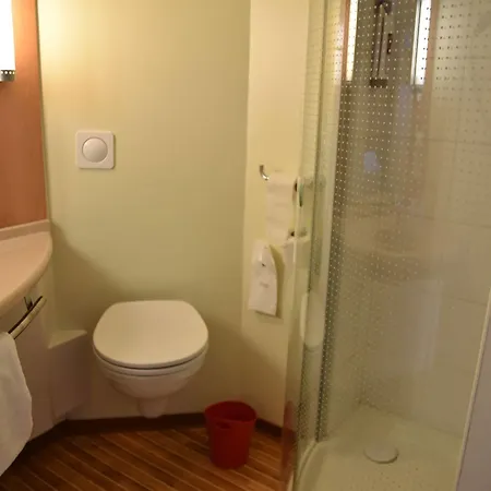 Hotell Ibis 3*