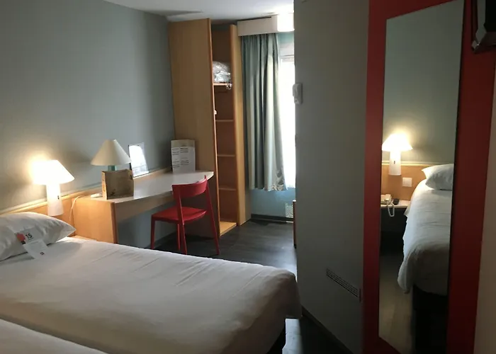Ibis Hotel 3*