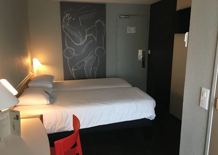 Ibis Hotel 3*
