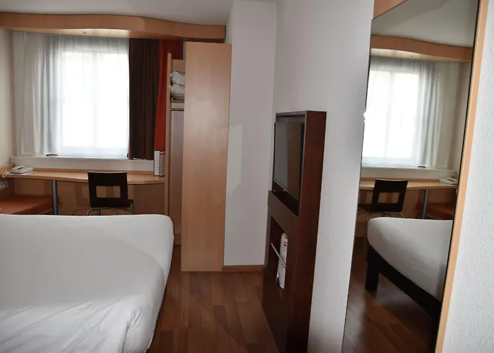 Ibis Rochefort (Charente-Maritime)