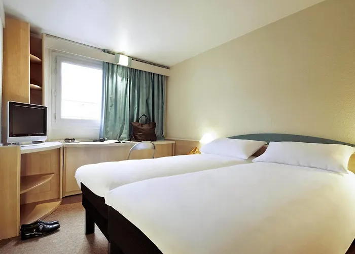 Ibis Hotel 3*